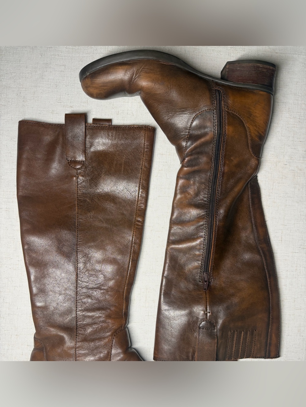 Born Women’s Brown Leather Upper Riding Boots